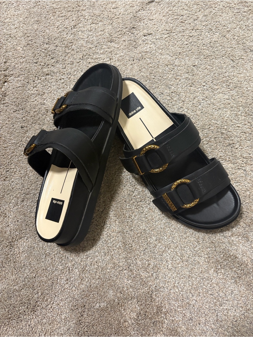 Dolce vita soya leather sandal